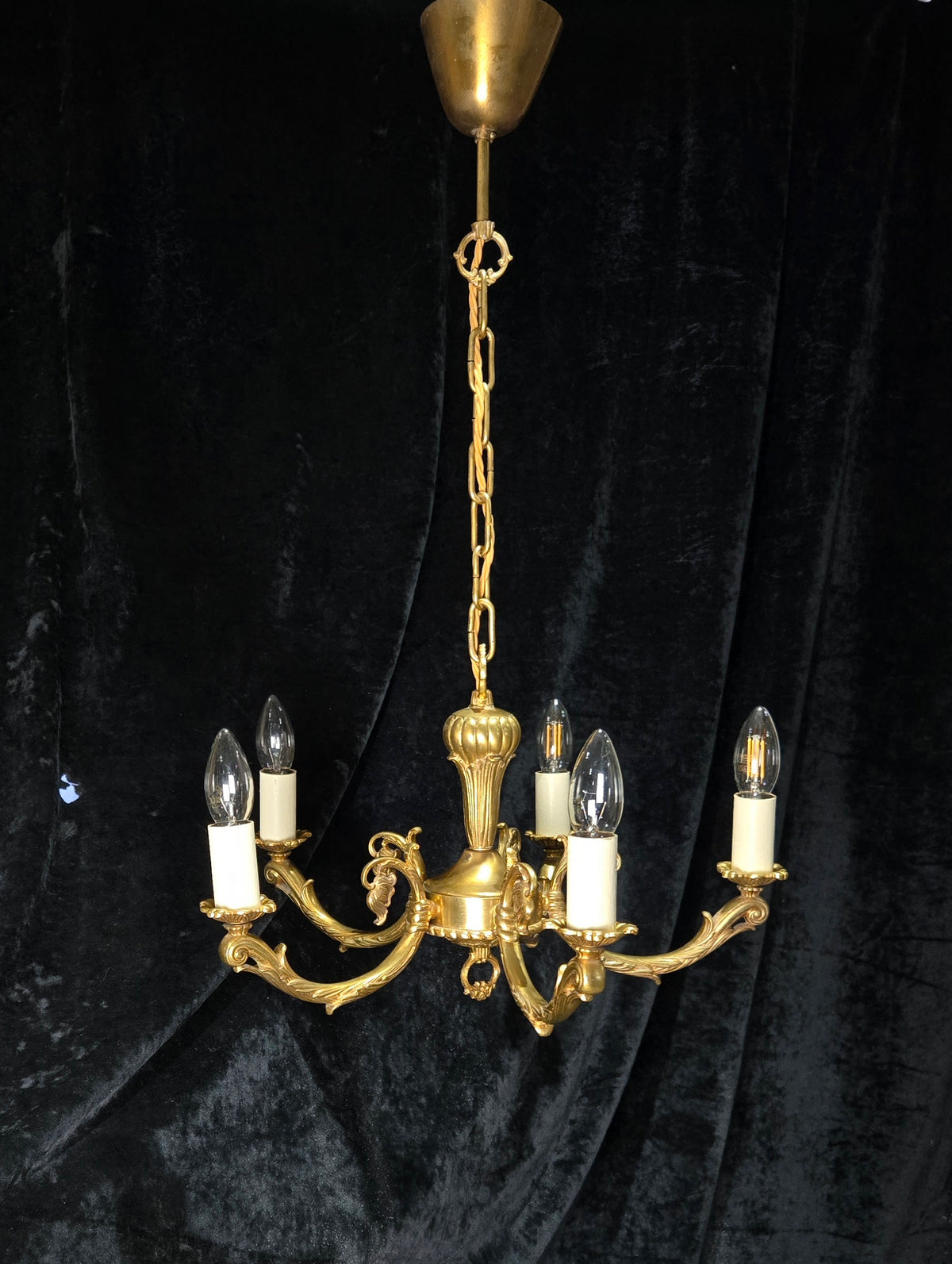 Traditional Vintage French 5 Arm Heavy Brass Flower Bud Chandelier ceiling Light