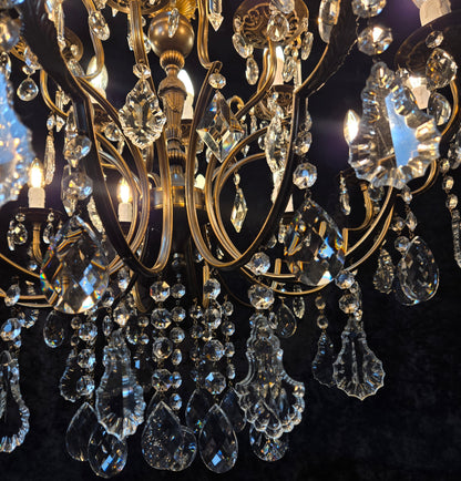 Fabulous Large Vintage Italian 12 Arm 18 Light Brass Crystal Leaf Chandelier