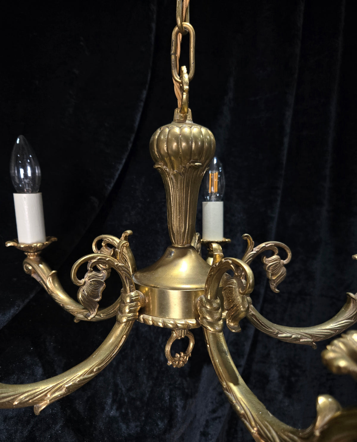 Traditional Vintage French 5 Arm Heavy Brass Flower Bud Chandelier ceiling Light