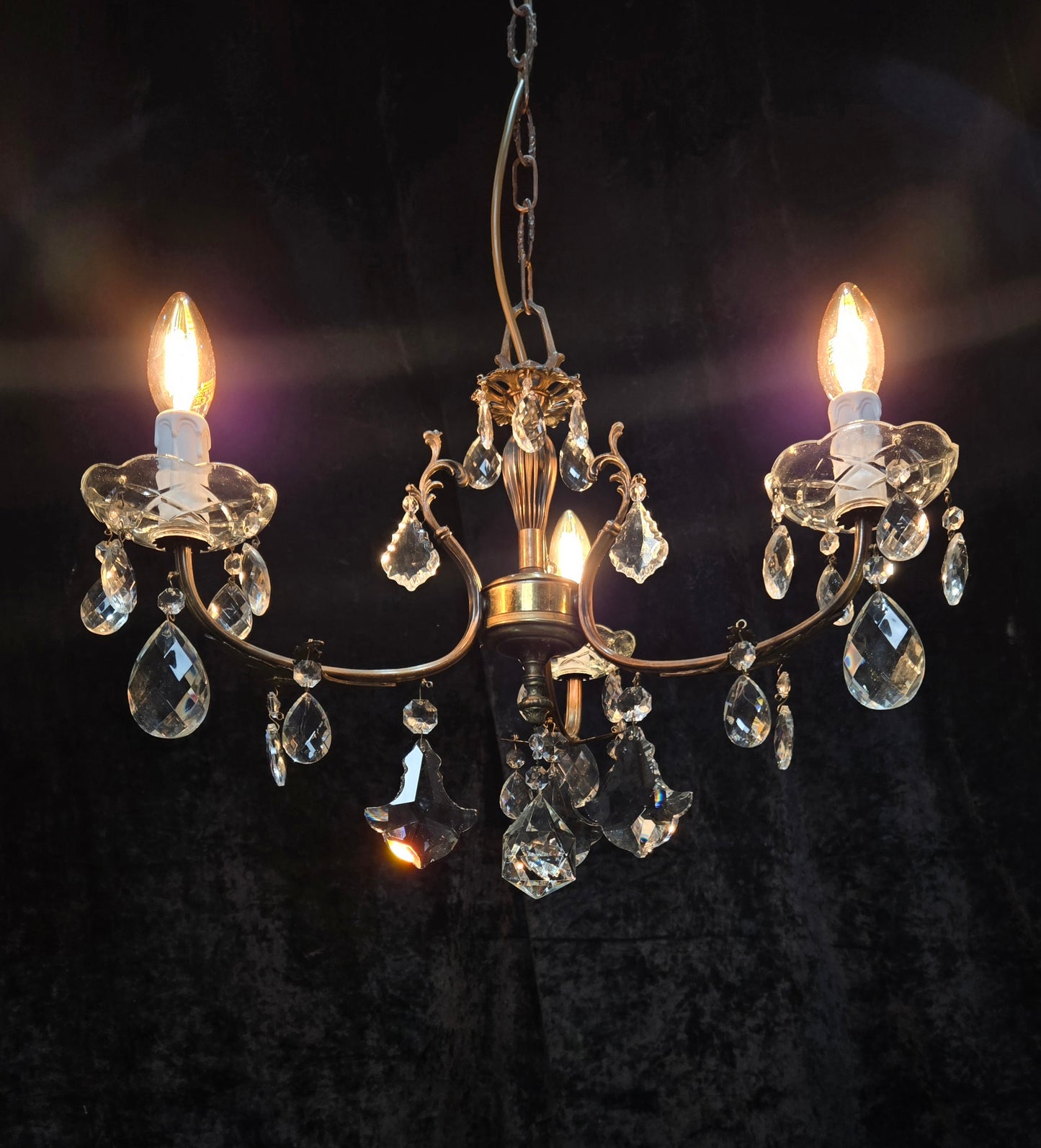 Lovely Vintage Italian 3 Arm Brass Foliage Crystal Chandelier Ceiling Light