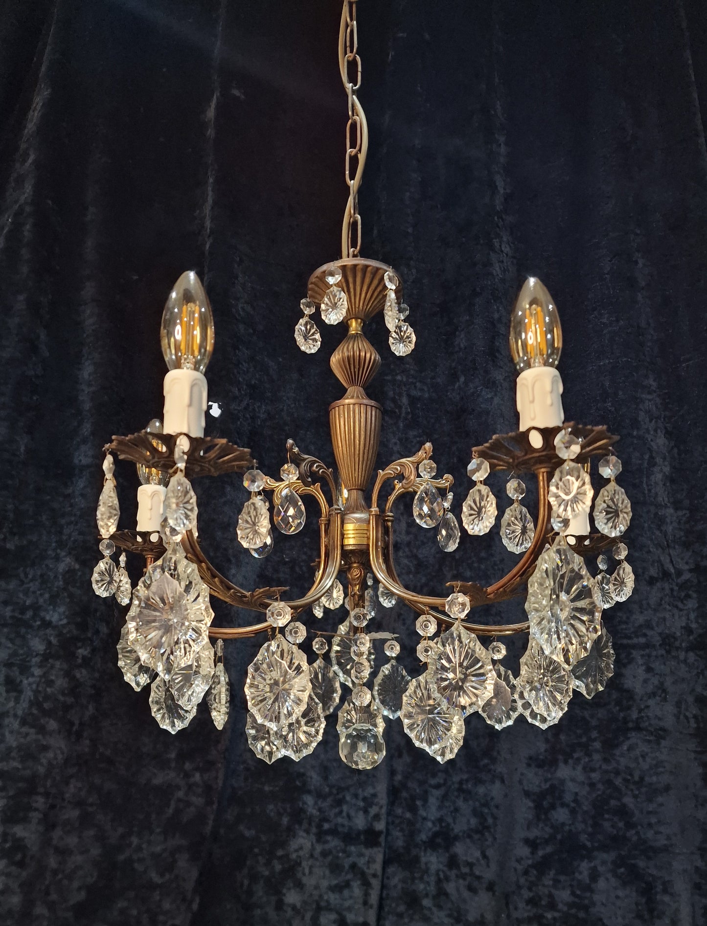 Beautiful Elegant Vintage Italian 5 Arm Brass Crystal Chandelier Ceiling Light