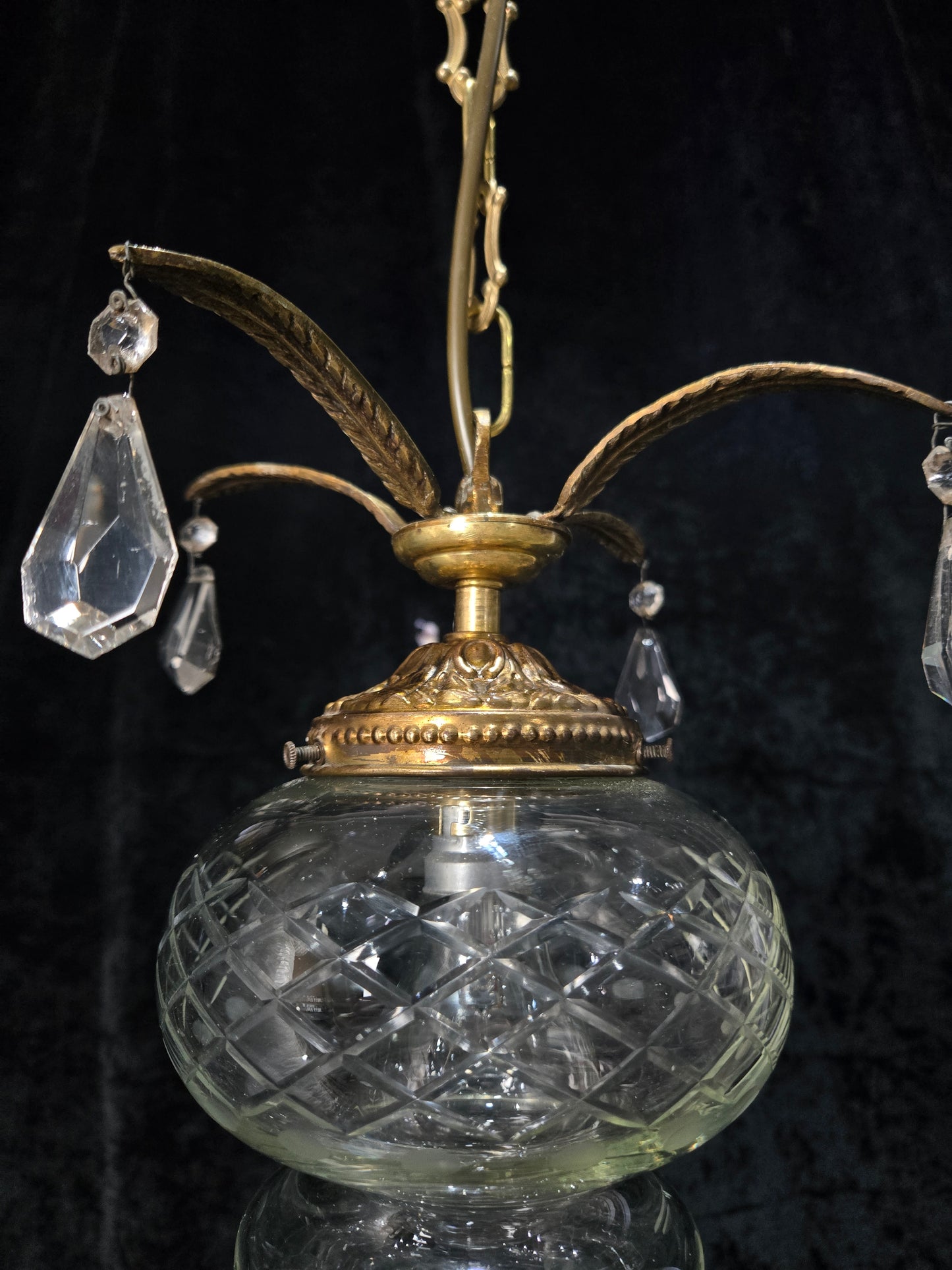 Lovely Vintage Clear Cut Glass Brass Crystal Leaf Hall Lantern Pendant Light
