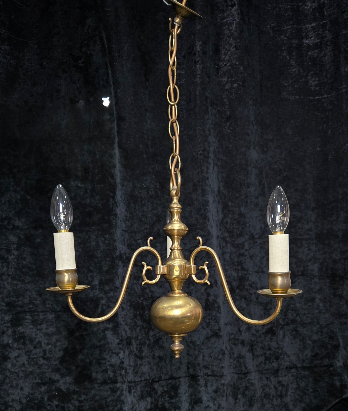 Classical Vintage 3 Arm Brass Flemish Chandelier Ceiling Light