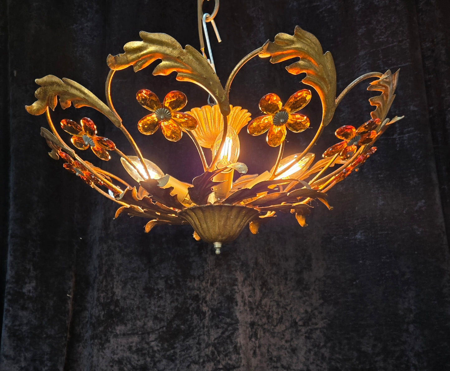 Beautiful Vintage Italian Banci 5 Light Gilded Toleware Flush Ceiling Chandelier