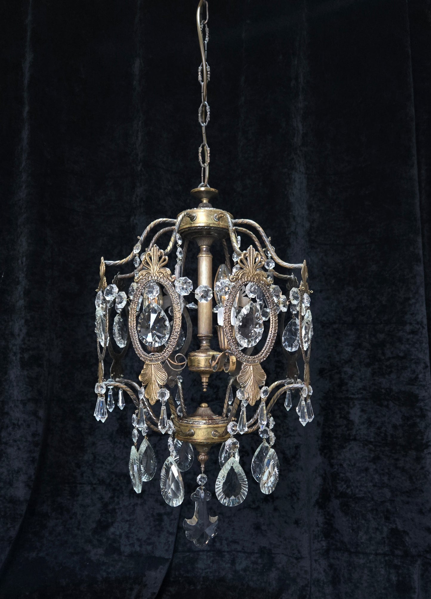 Elegant Vintage Italian Large 3 Arm Cage Crystal Brass Chandelier Ceiling Light