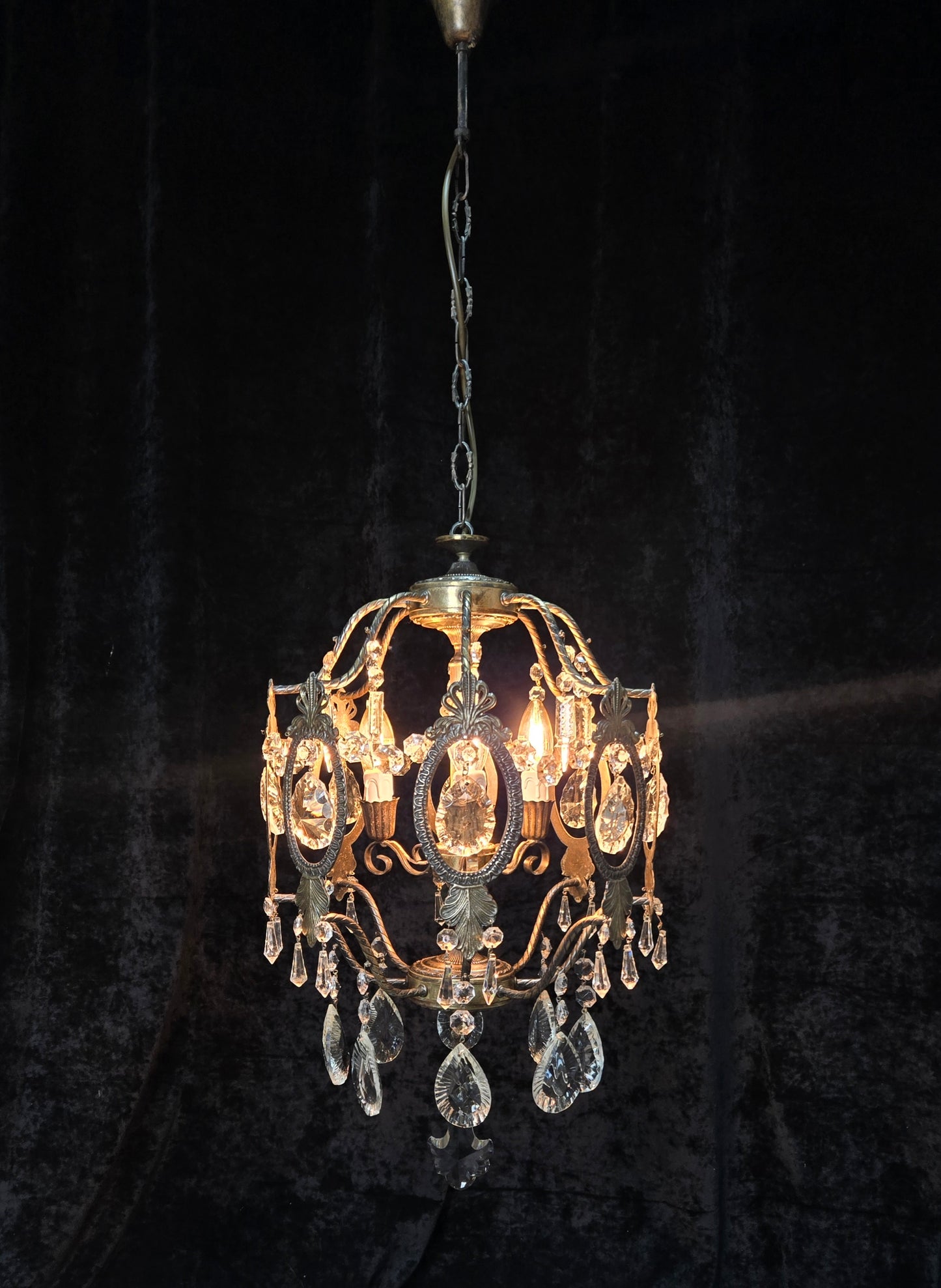 Elegant Vintage Italian Large 3 Arm Cage Crystal Brass Chandelier Ceiling Light