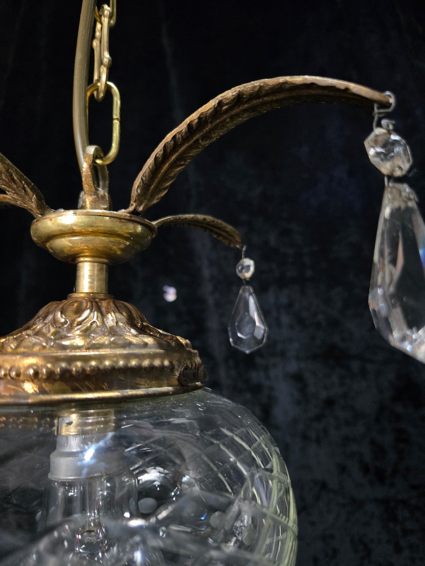 Lovely Vintage Clear Cut Glass Brass Crystal Leaf Hall Lantern Pendant Light