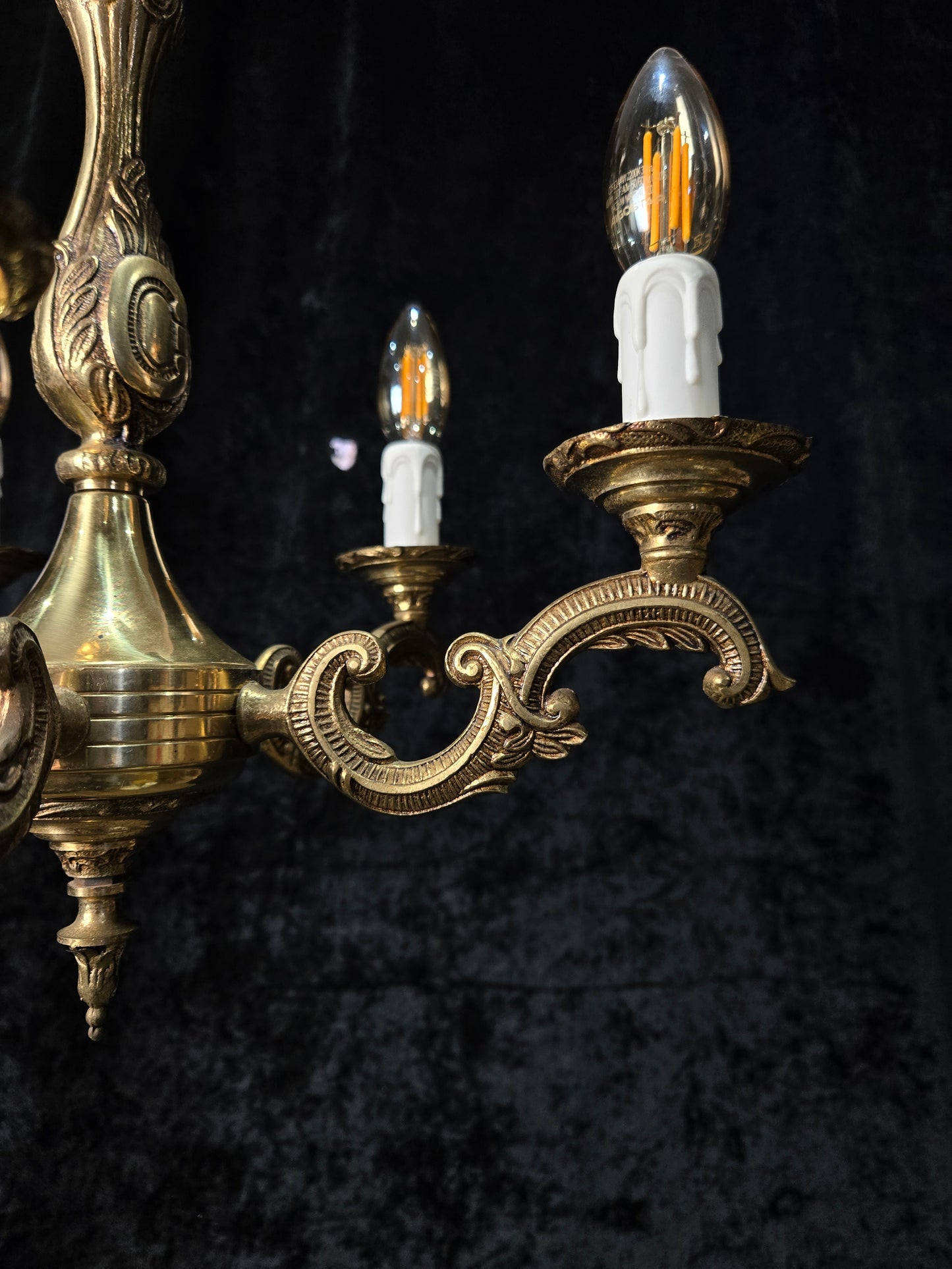 Classical Vintage French 5 Arm Brass Rococo Style Chandelier Ceiling Light
