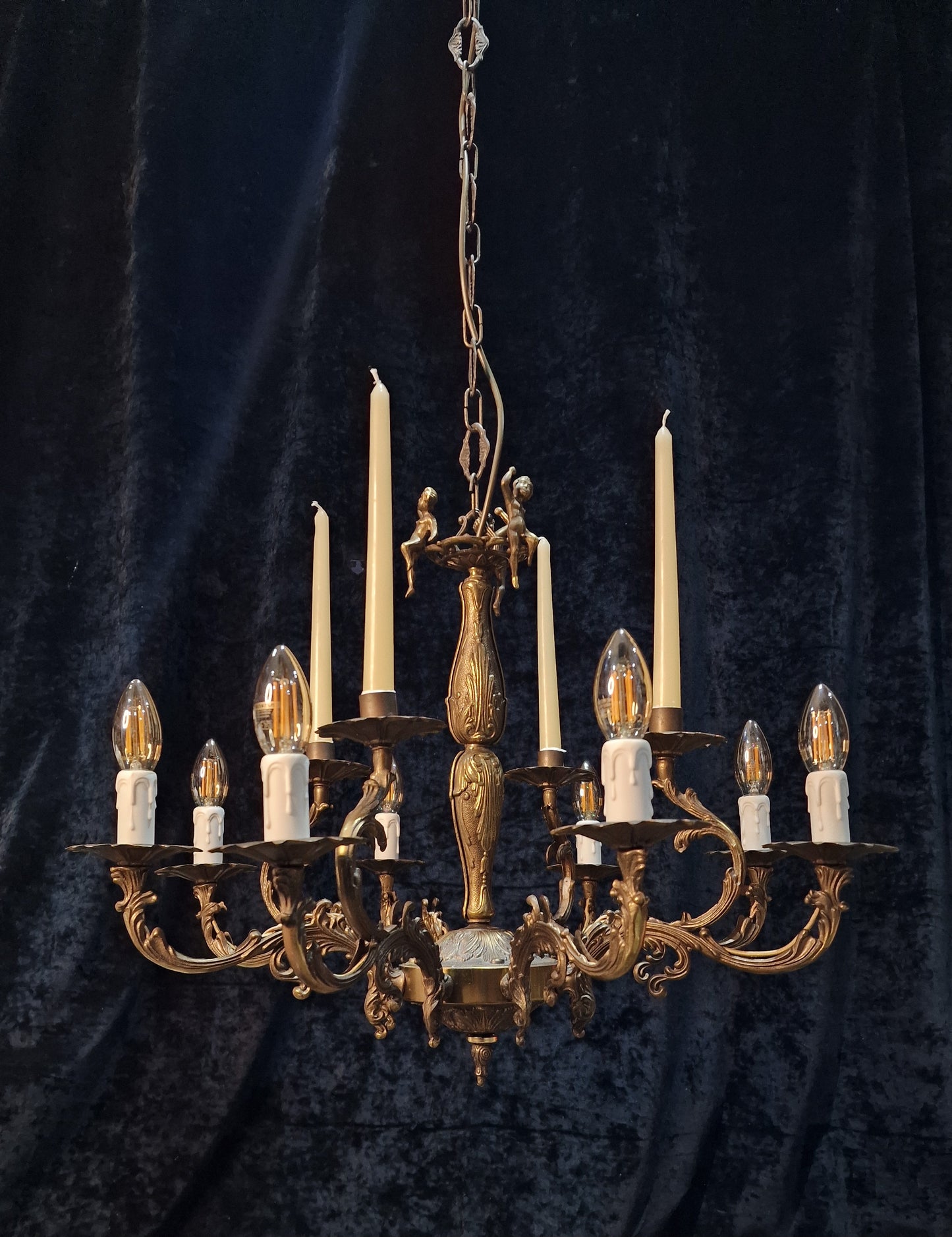 Decorative Vintage Italian Brass Cherub 8 Arm 4 Candle Chandelier Ceiling Light