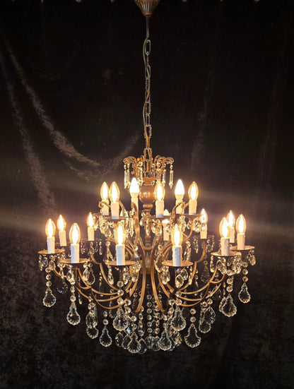Fabulous Large Vintage Italian 12 Arm 18 Light Brass Crystal Leaf Chandelier