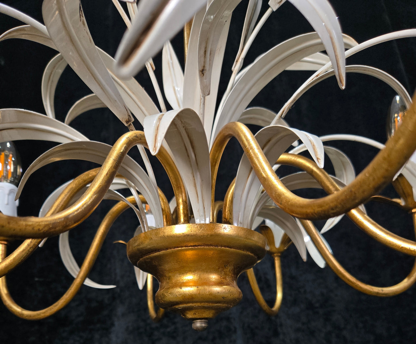 Lovely Vintage Italian MASCA Gilded Toleware 8 Arm Chandelier Ceiling Light