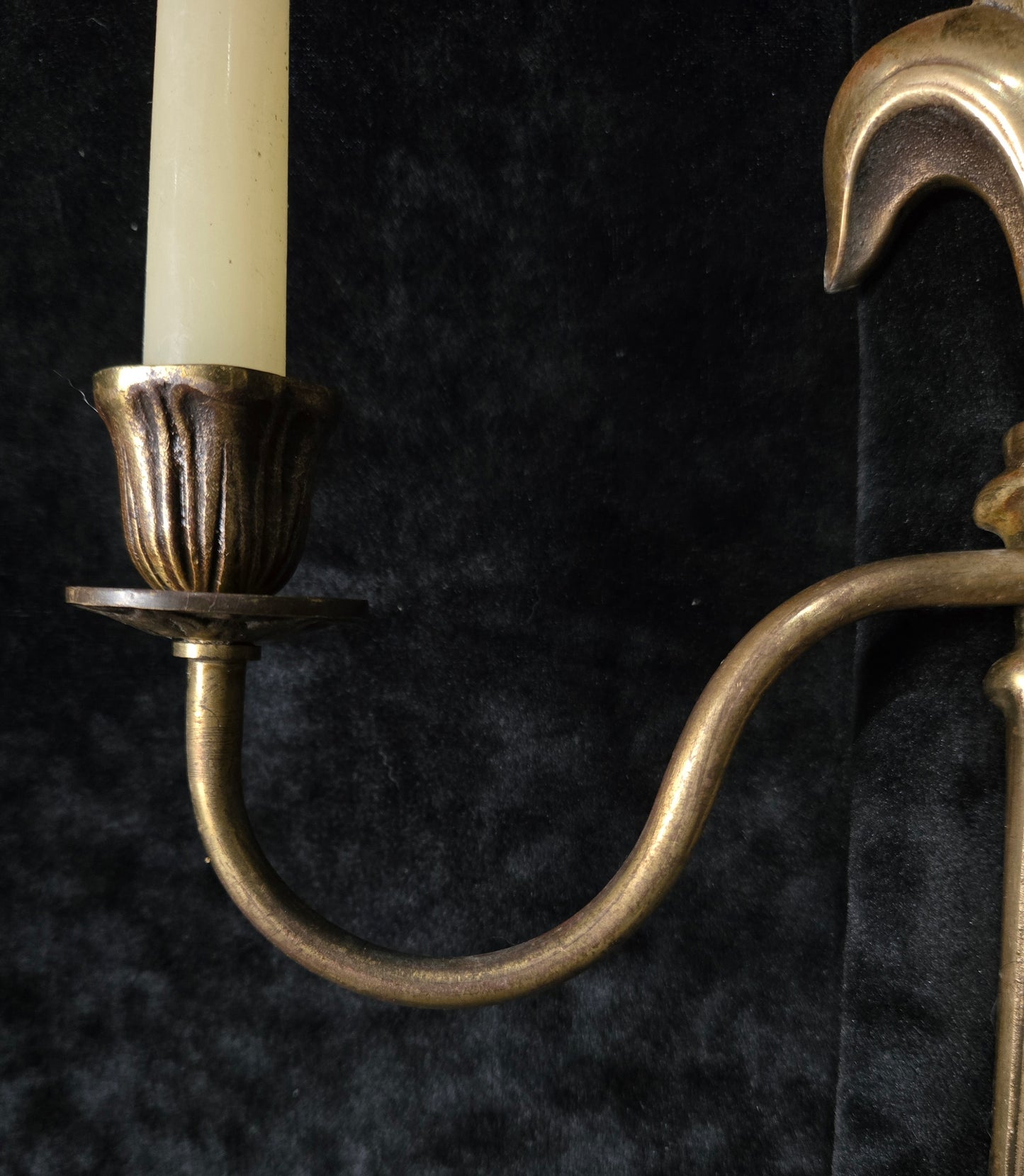 Decorative Pair Antique French Fleur De Lis Brass 2 Arm Candle Wall Lights