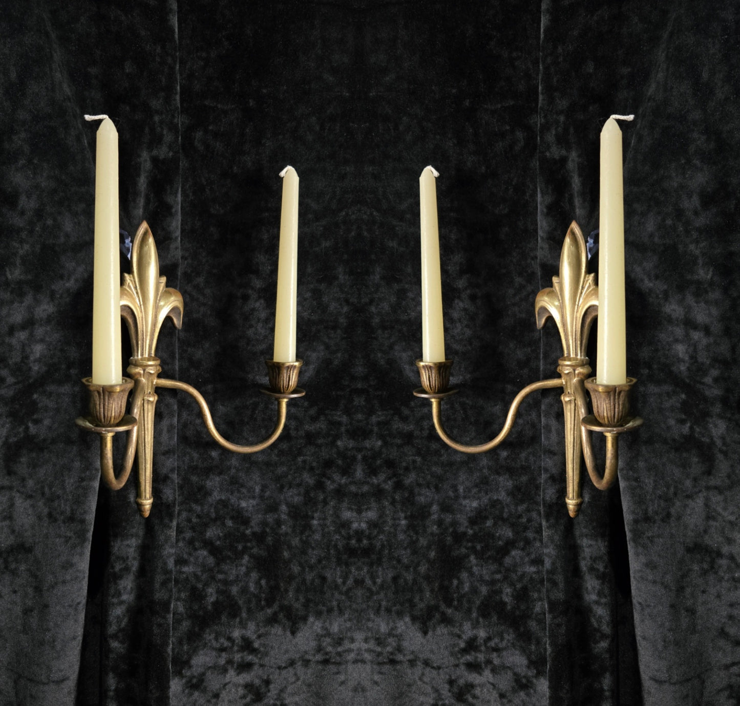 Decorative Pair Antique French Fleur De Lis Brass 2 Arm Candle Wall Lights