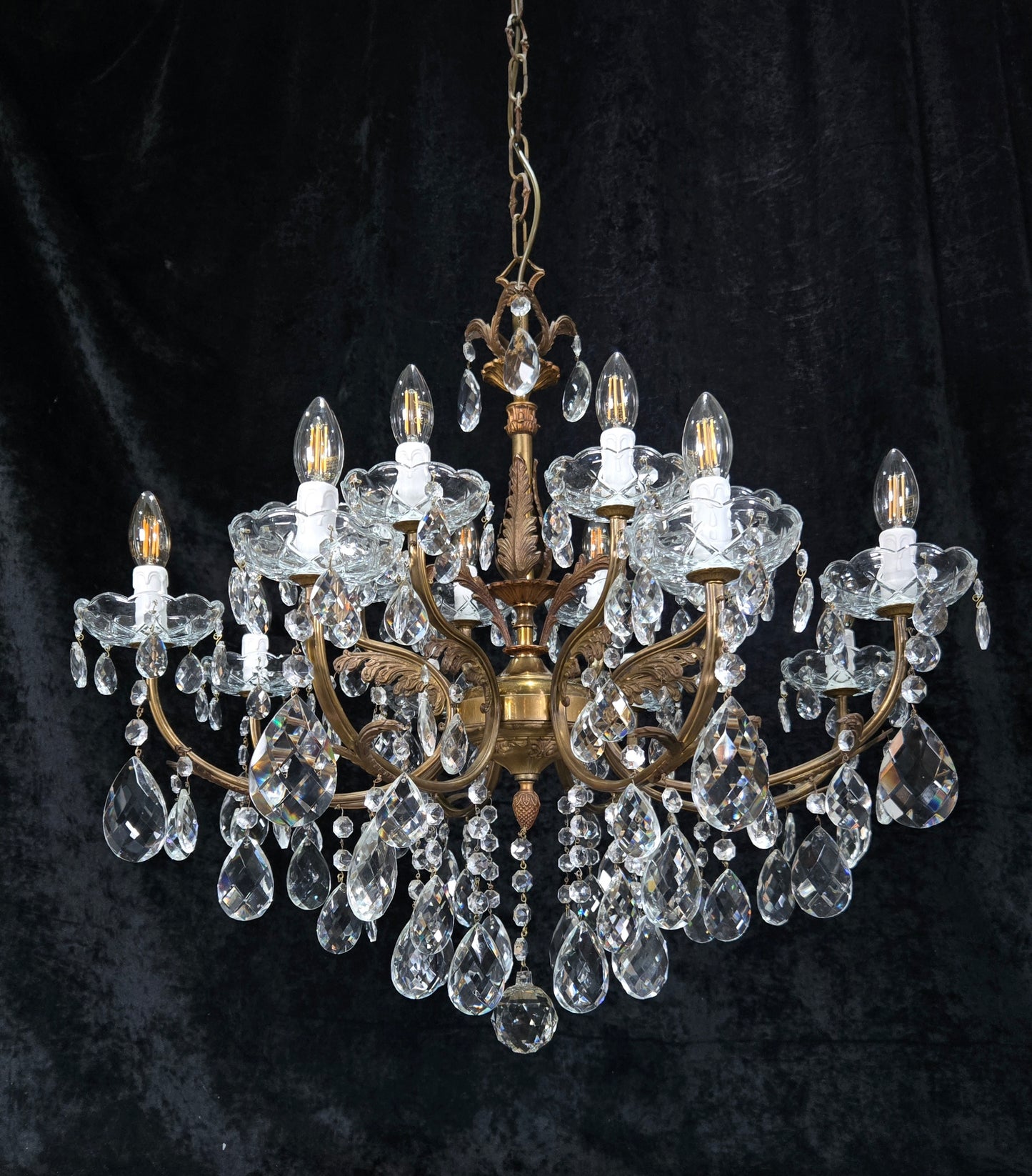 Fabulous Large Vintage Italian Heavy 8 Arm 16 Light Brass Crystal Chandelier
