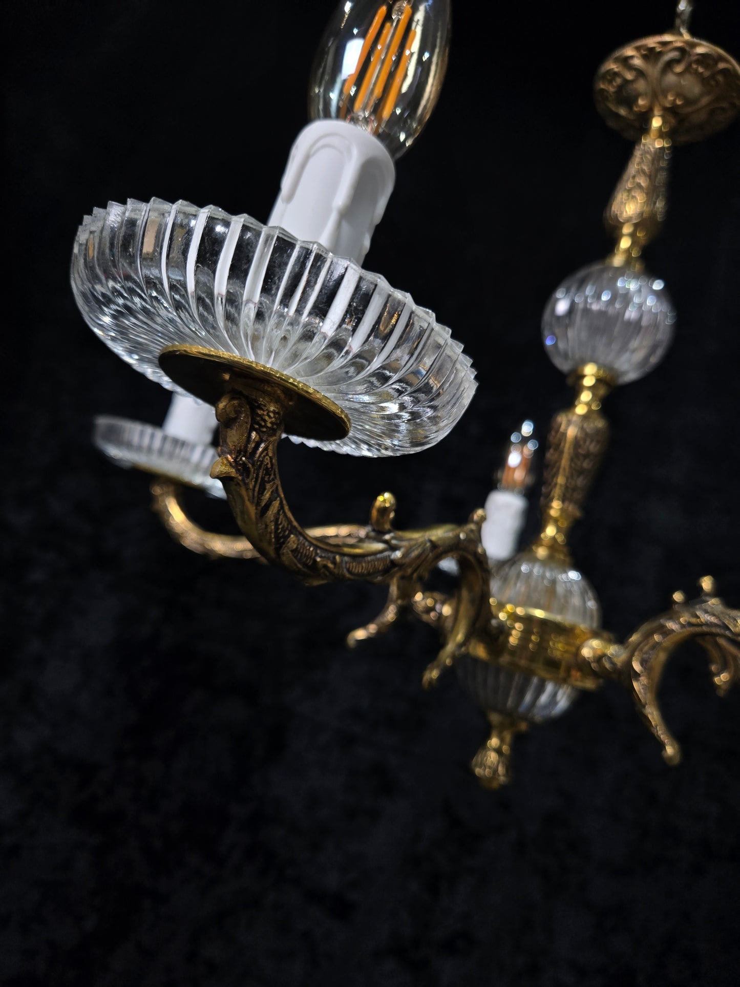 Classical Vintage 5 Arm Brass and Glass Chandelier Ceiling Light