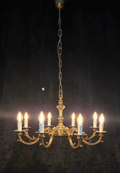 Traditional Heavy Vintage Dutch 8 Arm Brass Gothic Style Chandelier Light
