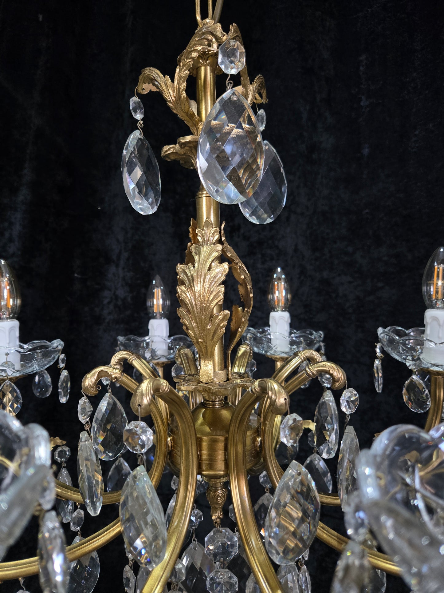 Beautiful Vintage Italian 8 Arm Brass Crystal Leaf Chandelier Ceiling Light