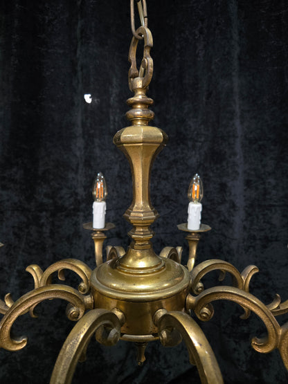 Traditional Heavy Vintage Dutch 8 Arm Brass Gothic Style Chandelier Light