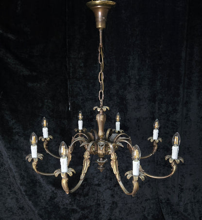 Traditional Large Vintage Italian 8 Arm Brass Chandelier Ceiling Light