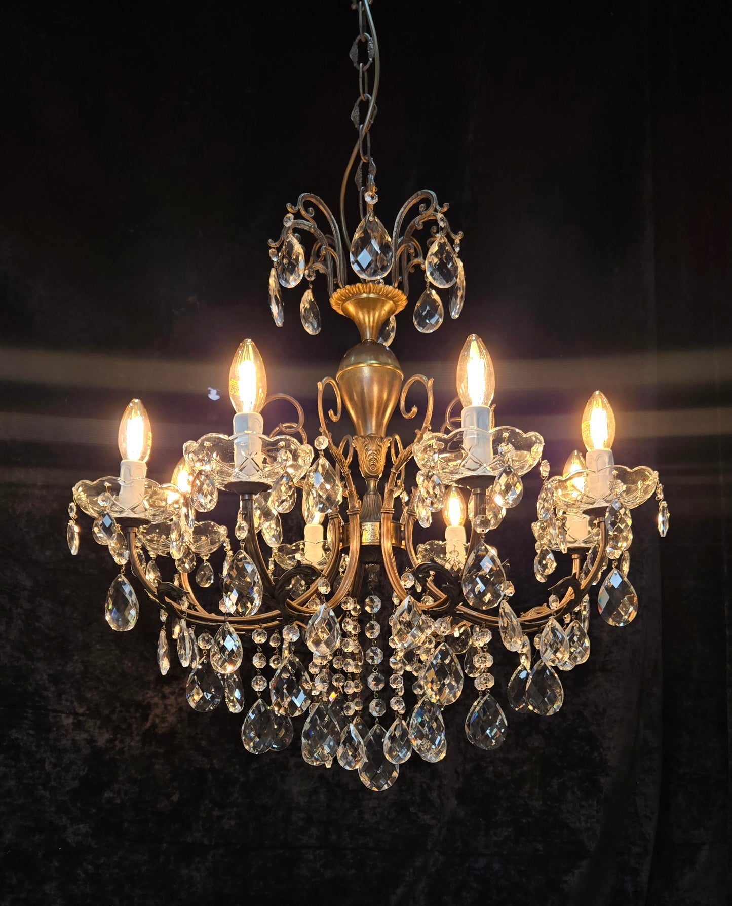 Fabulous Large Vintage Italian Heavy 8 Arm Leaf Crystal Chandelier Ceiling Light