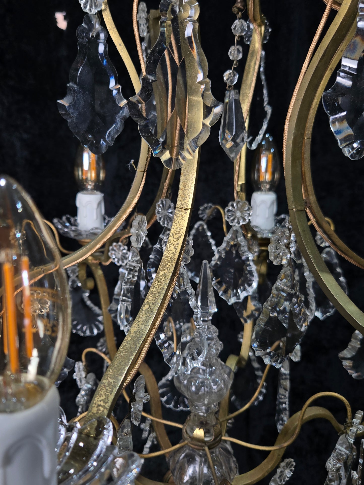 Classical Antique French 6 Arm Caged Bronze Crystal Chandelier Ceiling Light