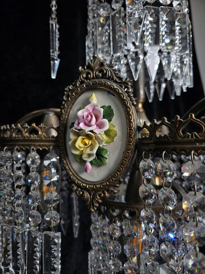 Beautiful Vintage Italian Capodimonte Flower Brass Crystal 4 Light Chandelier