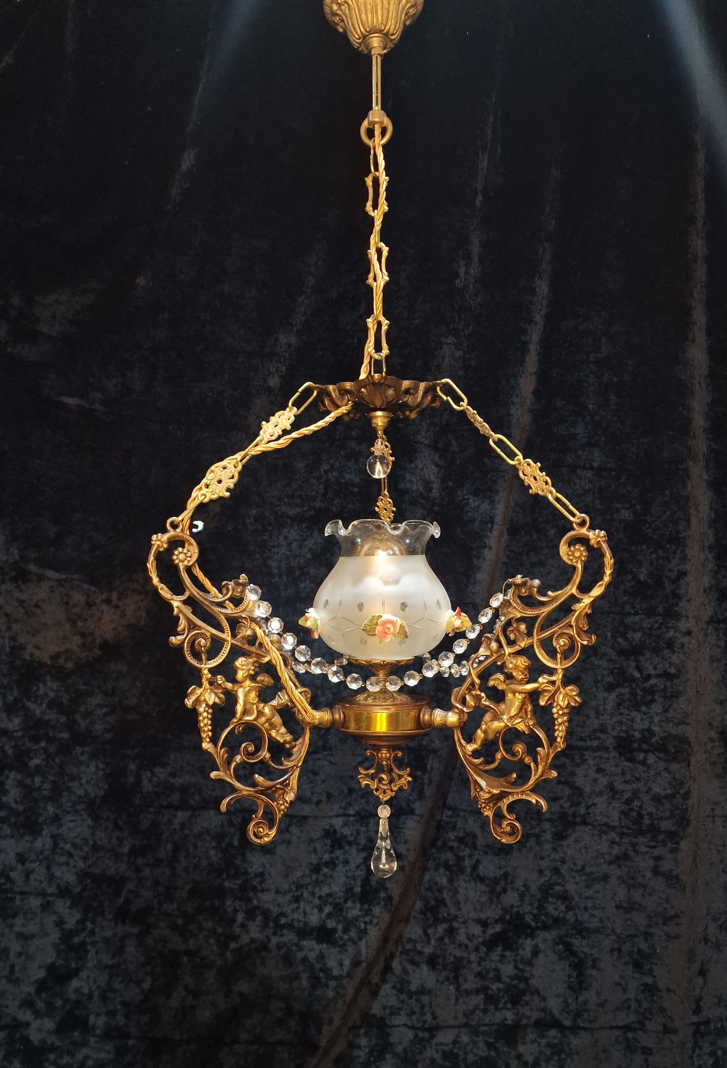 Beautiful Vintage Brass Italian Cherub Flower Caged Crystal Chandelier Light