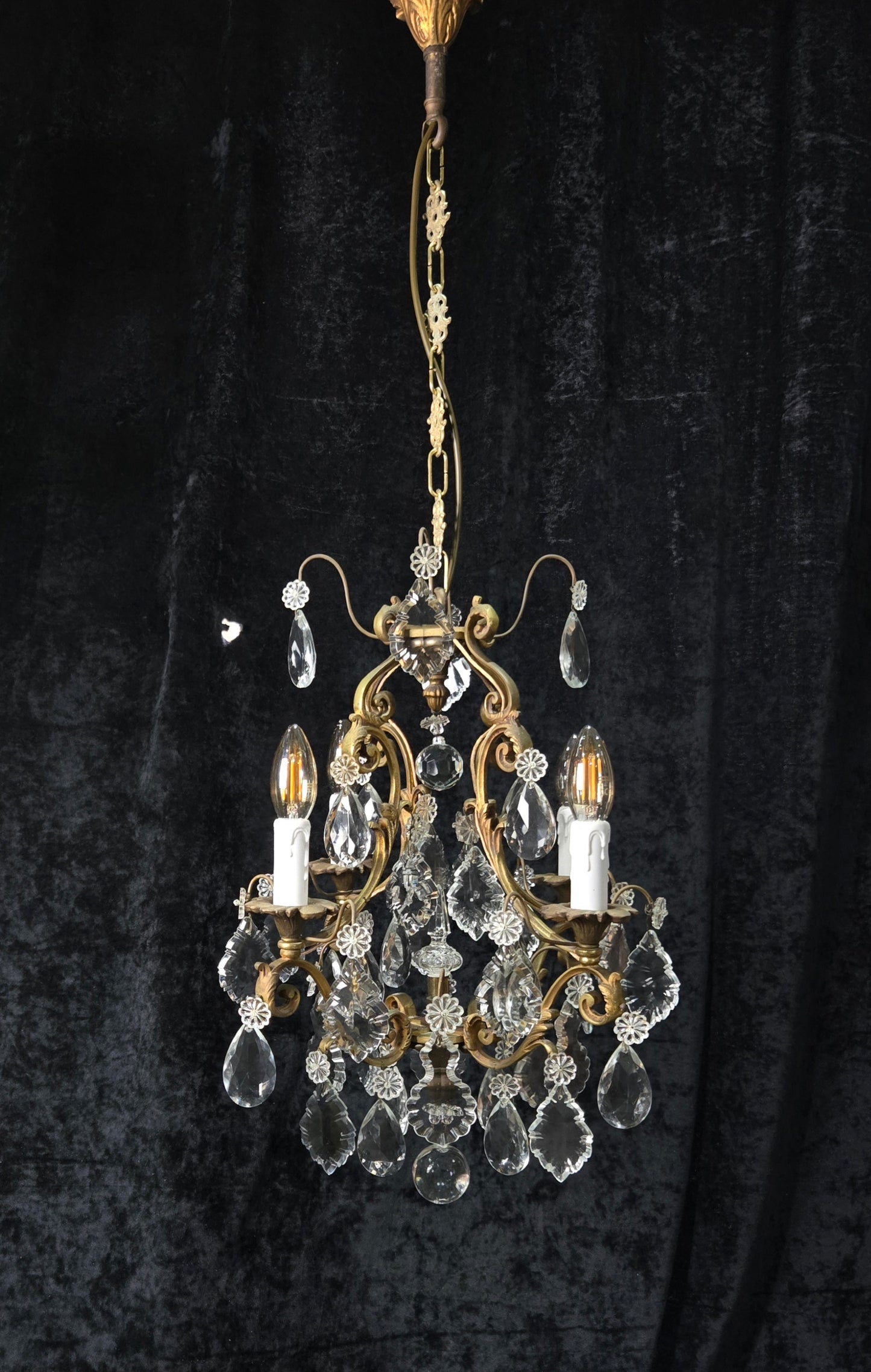 Gorgeous Heavy Antique French 4 Arm Caged Bronze Crystal Chandelier Light