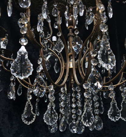 Fabulous Large Vintage Italian 12 Arm 18 Light Brass Crystal Leaf Chandelier