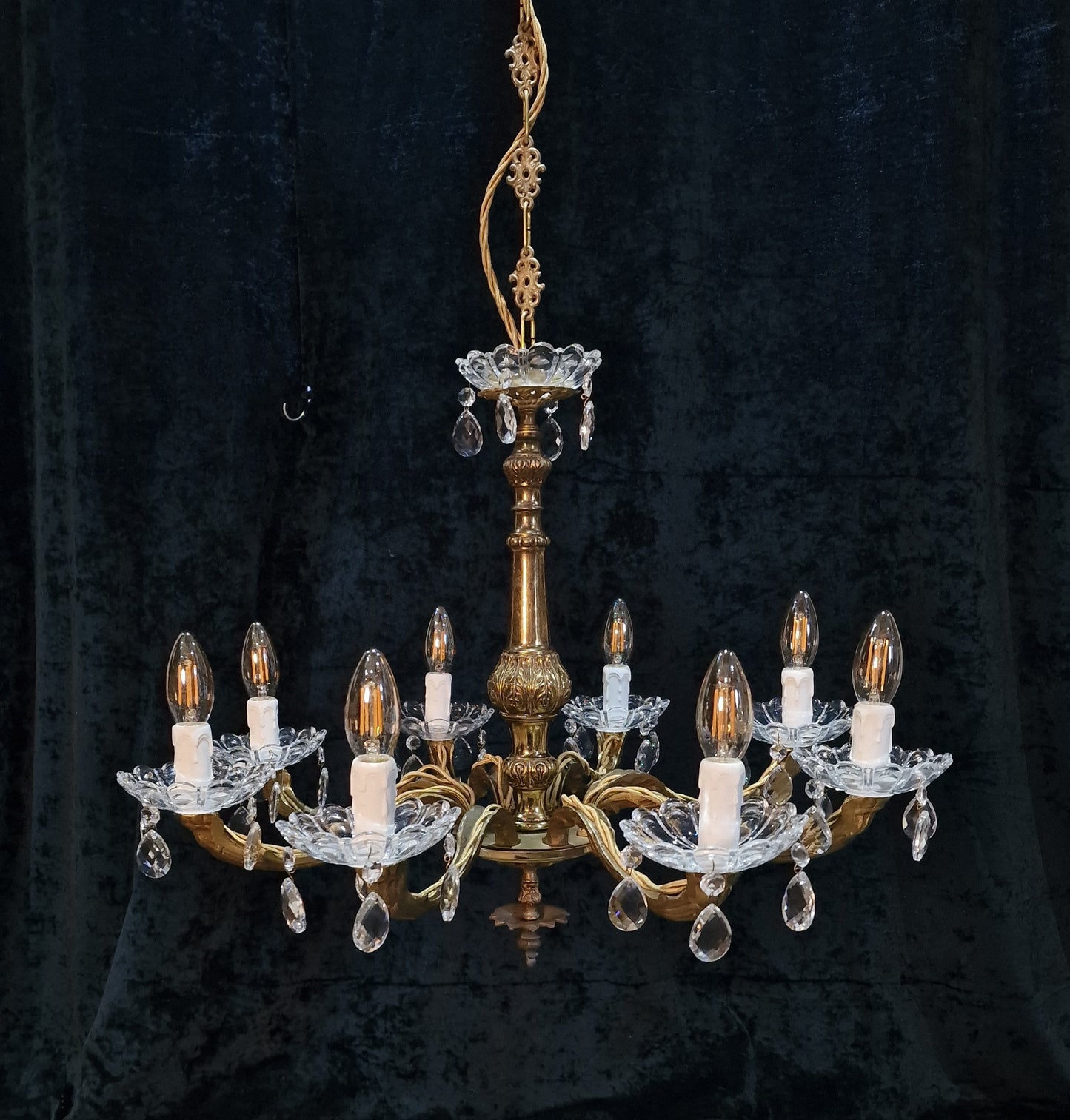 Gorgeous Vintage French Heavy Brass 8 Arm Crystal Chandelier Ceiling Light