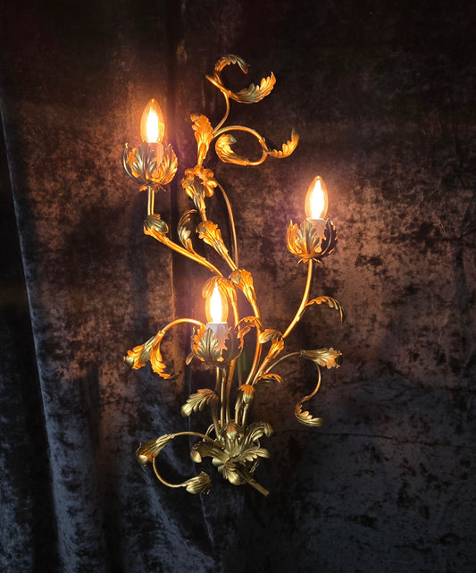 Beautiful Large Vintage Italian 3 Light Gilded Toleware Florentine Sconce Light