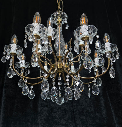 Classical Vintage Italian 8 Arm 12 Light Brass Crystal Chandelier Ceiling Light