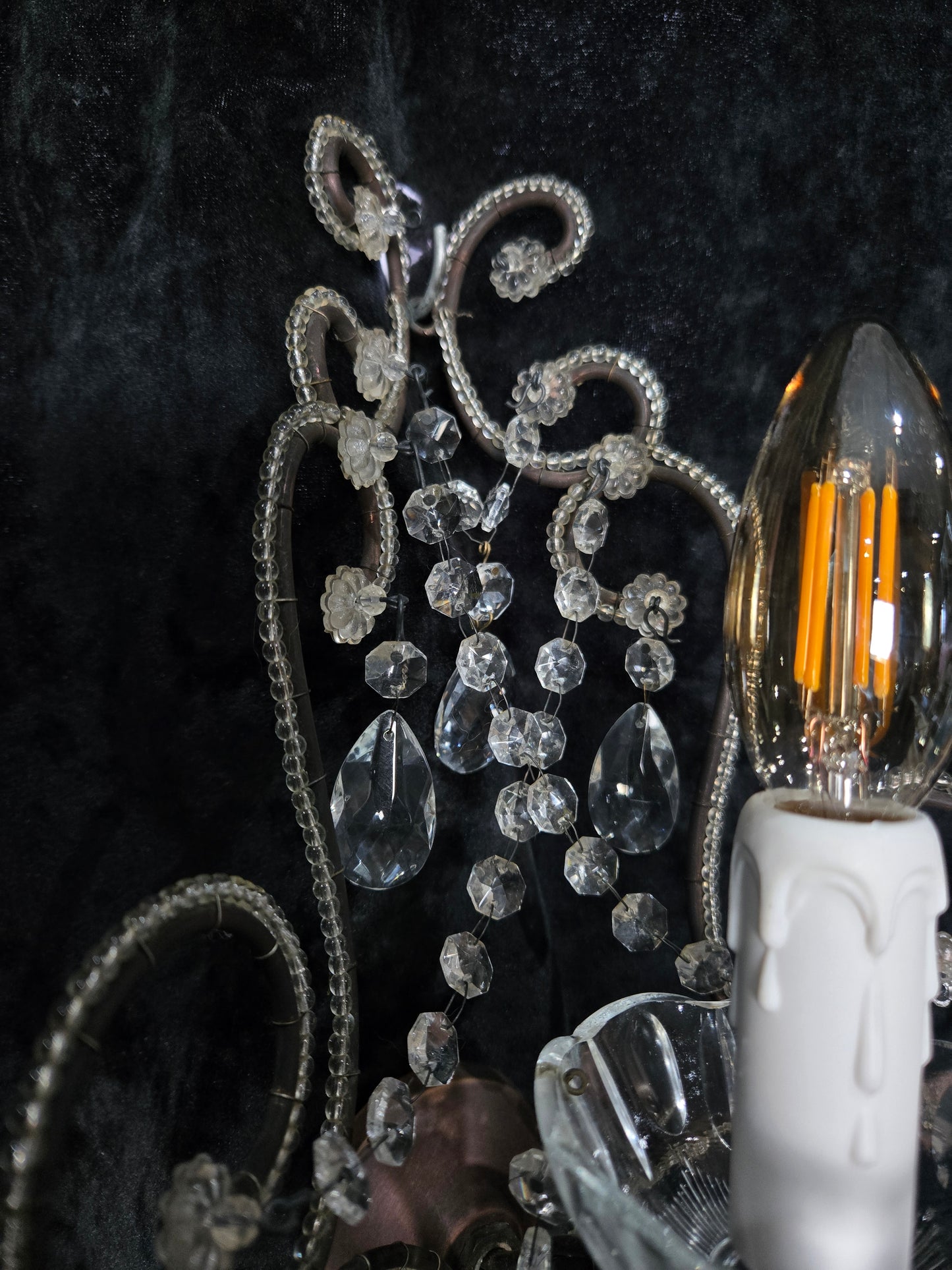 Elegant Pair Vintage Italian Venetian Style Crystal Glass and Iron Wall Lights