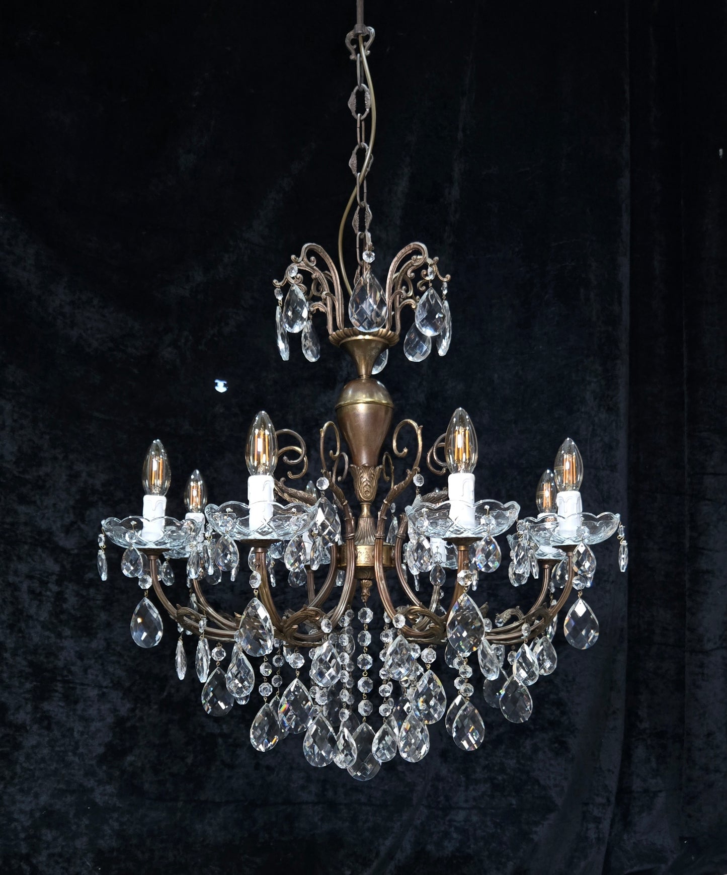 Fabulous Large Vintage Italian Heavy 8 Arm Leaf Crystal Chandelier Ceiling Light