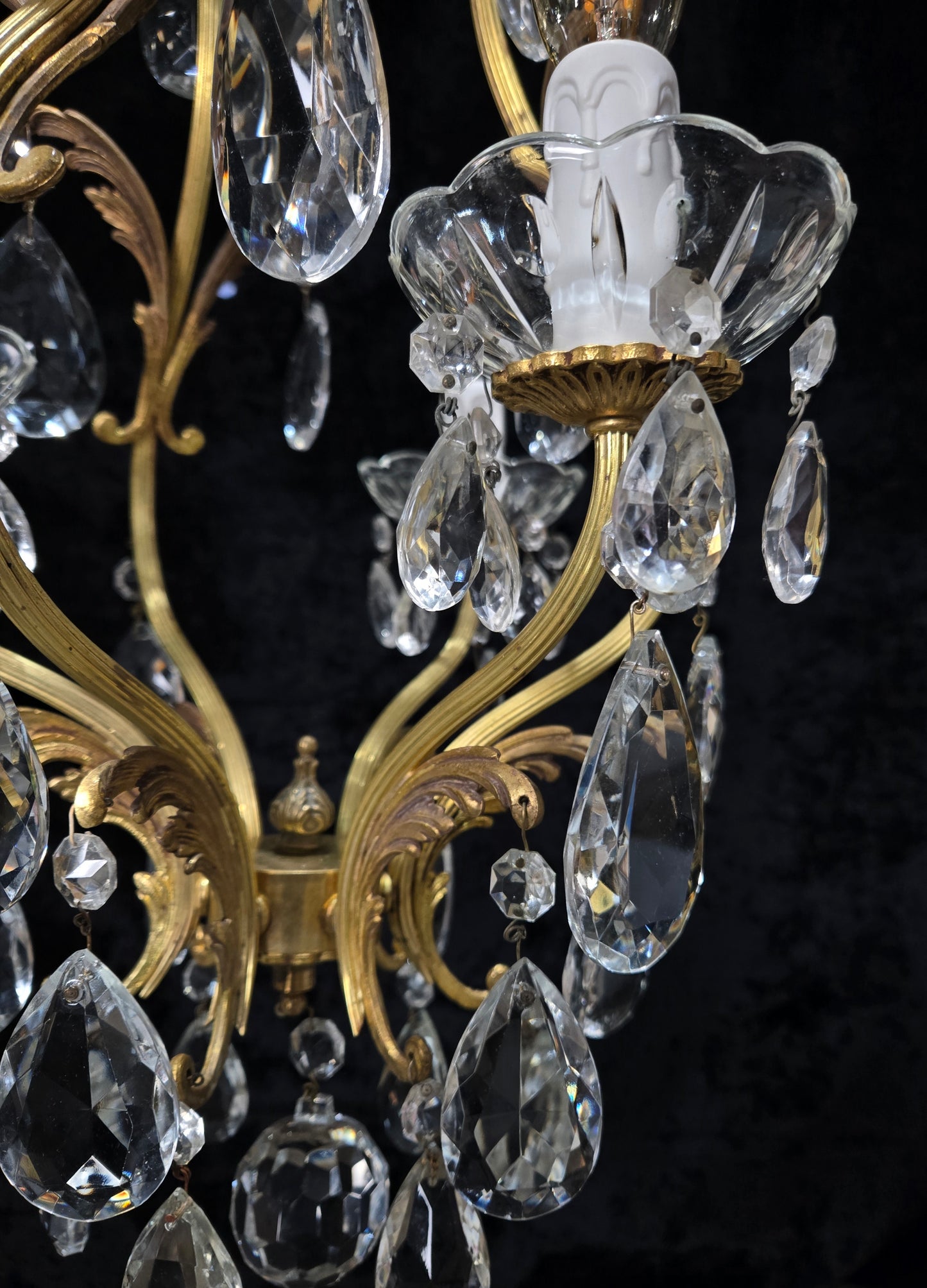 Beautiful Vintage Italian 3 Arm Brass Crystal Cage Leaf Chandelier Ceiling Light