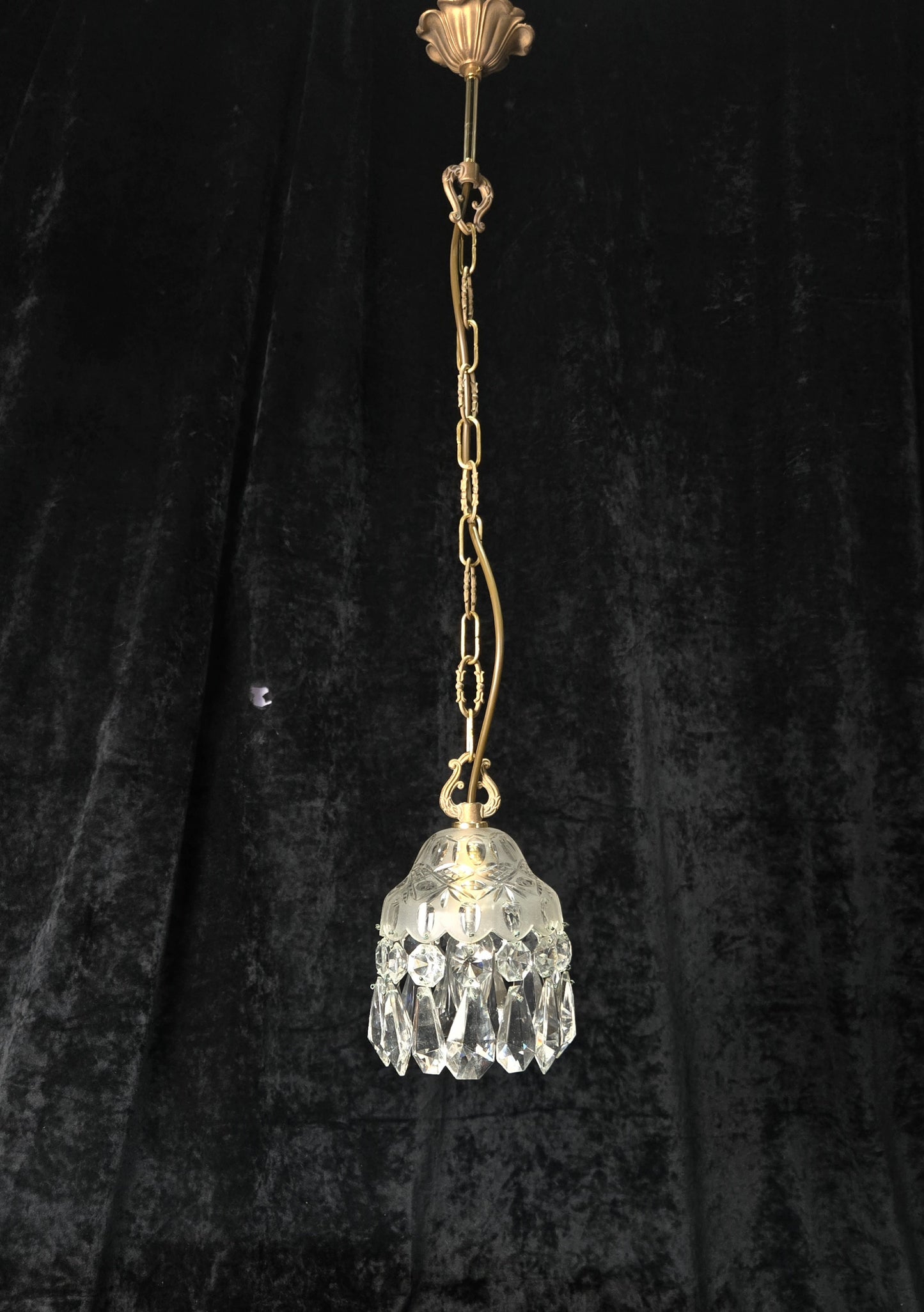 Stunning Petite Cut Glass Crystal Antique Shade Brass Pendant Light Chandelier
