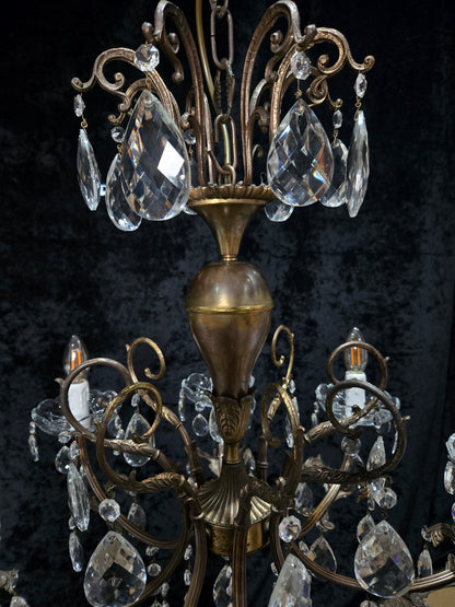 Fabulous Large Vintage Italian Heavy 8 Arm Leaf Crystal Chandelier Ceiling Light