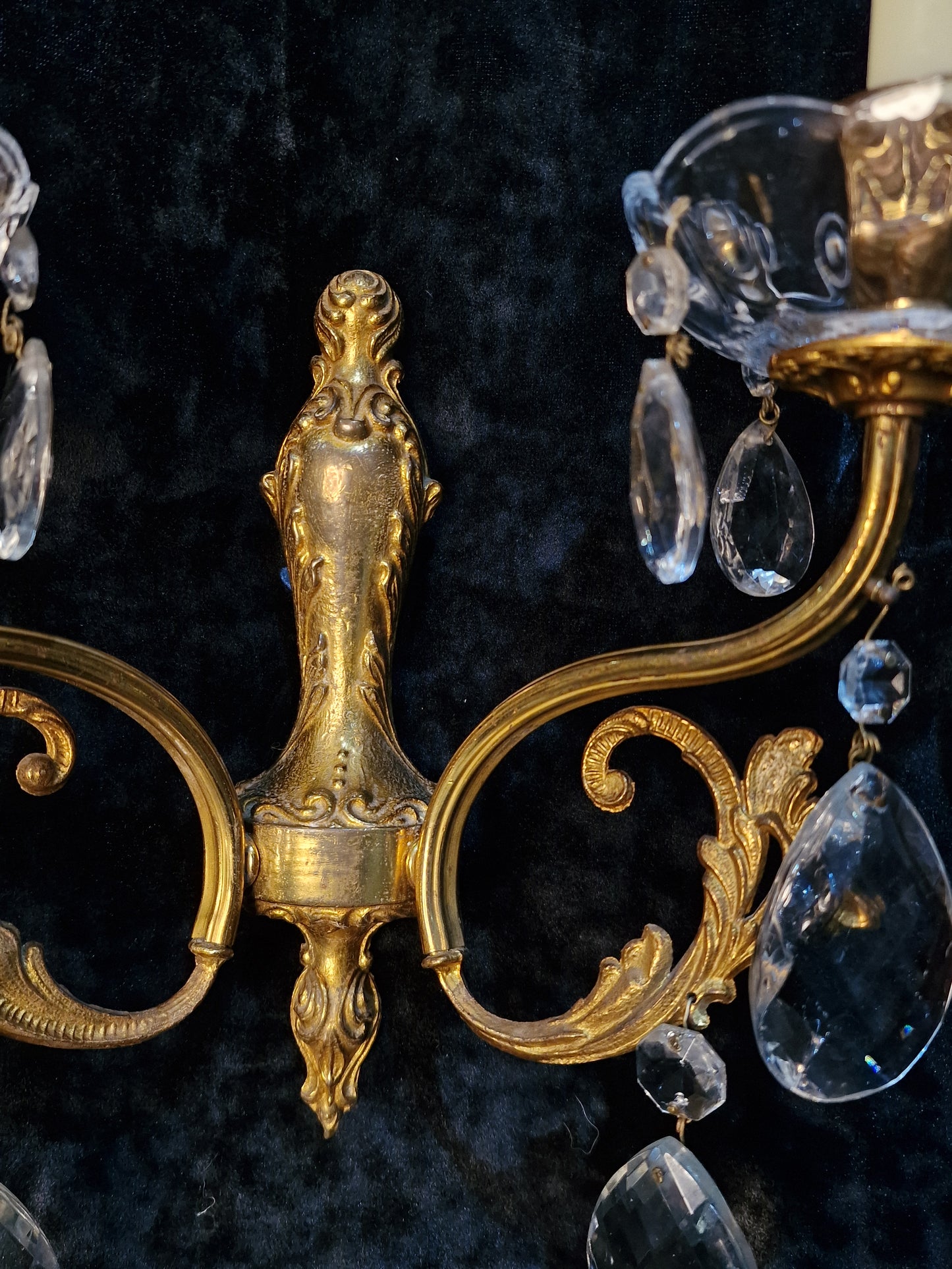 Elegant Pair Antique French 2 Arm Leaf Candle Crystal Brass Wall Lights Sconces