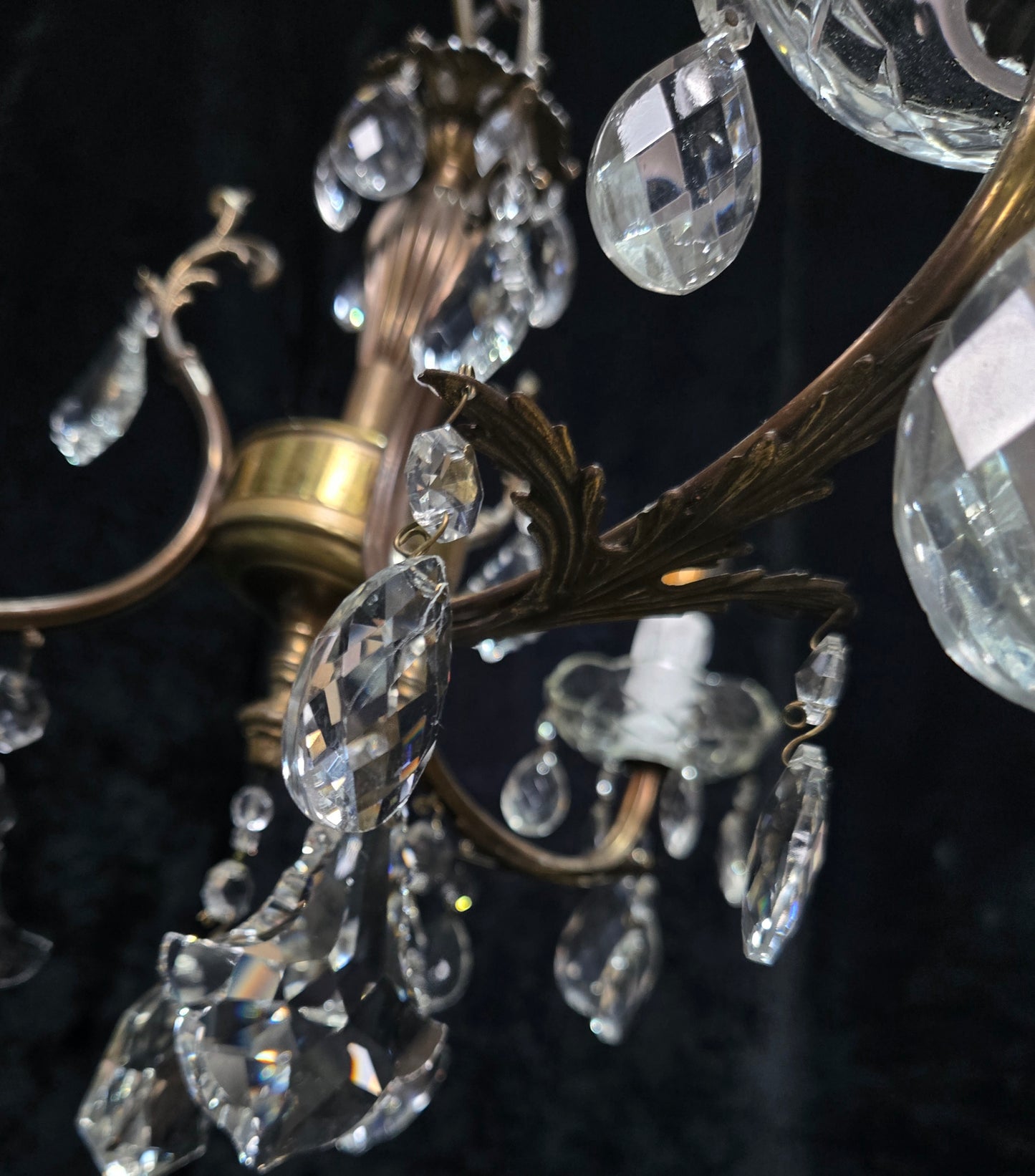 Lovely Vintage Italian 3 Arm Brass Foliage Crystal Chandelier Ceiling Light