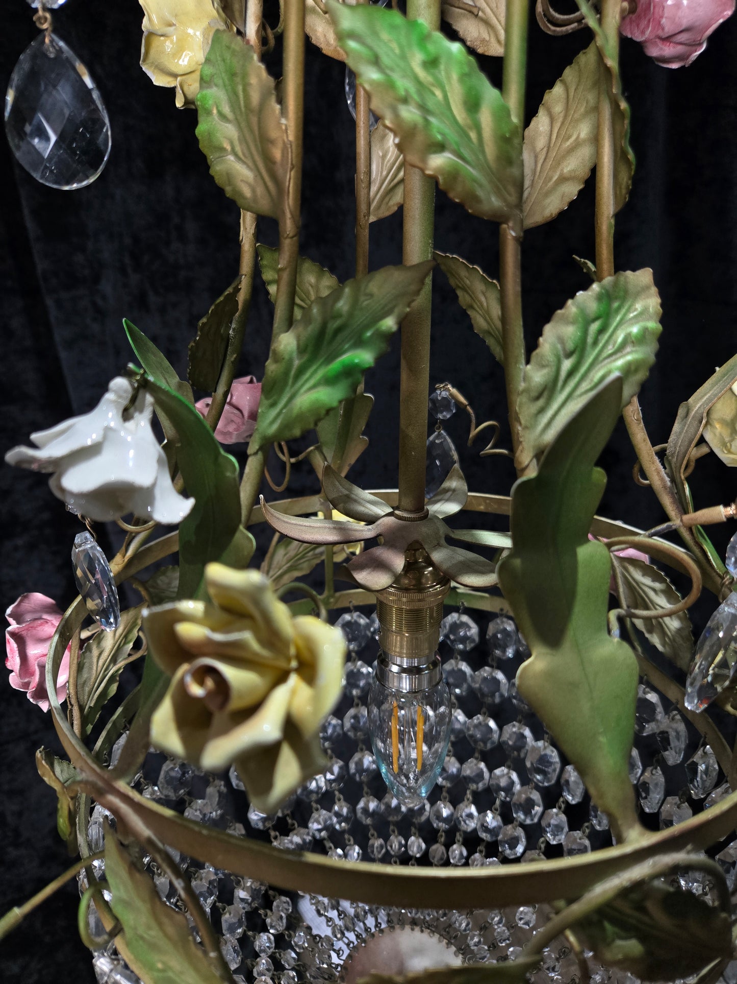 Beautiful Vintage Florentine Italian 1 Light Crystal Roses Toleware Chandelier