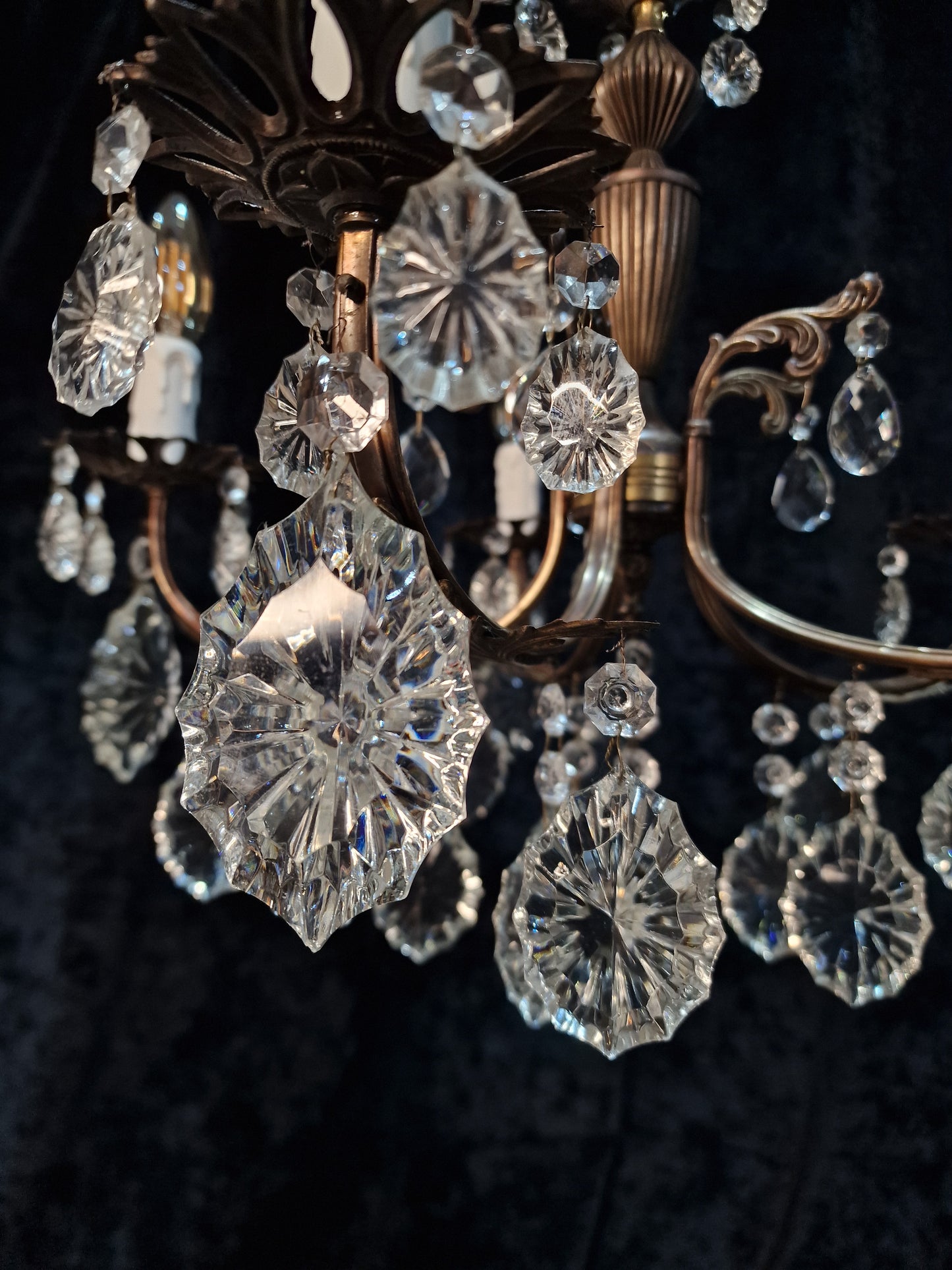 Beautiful Elegant Vintage Italian 5 Arm Brass Crystal Chandelier Ceiling Light