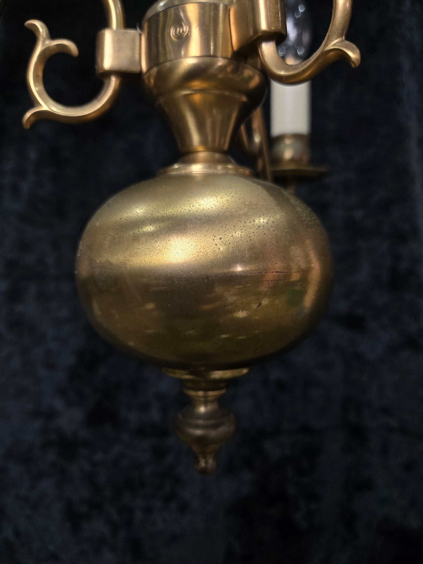 Classical Vintage 3 Arm Brass Flemish Chandelier Ceiling Light