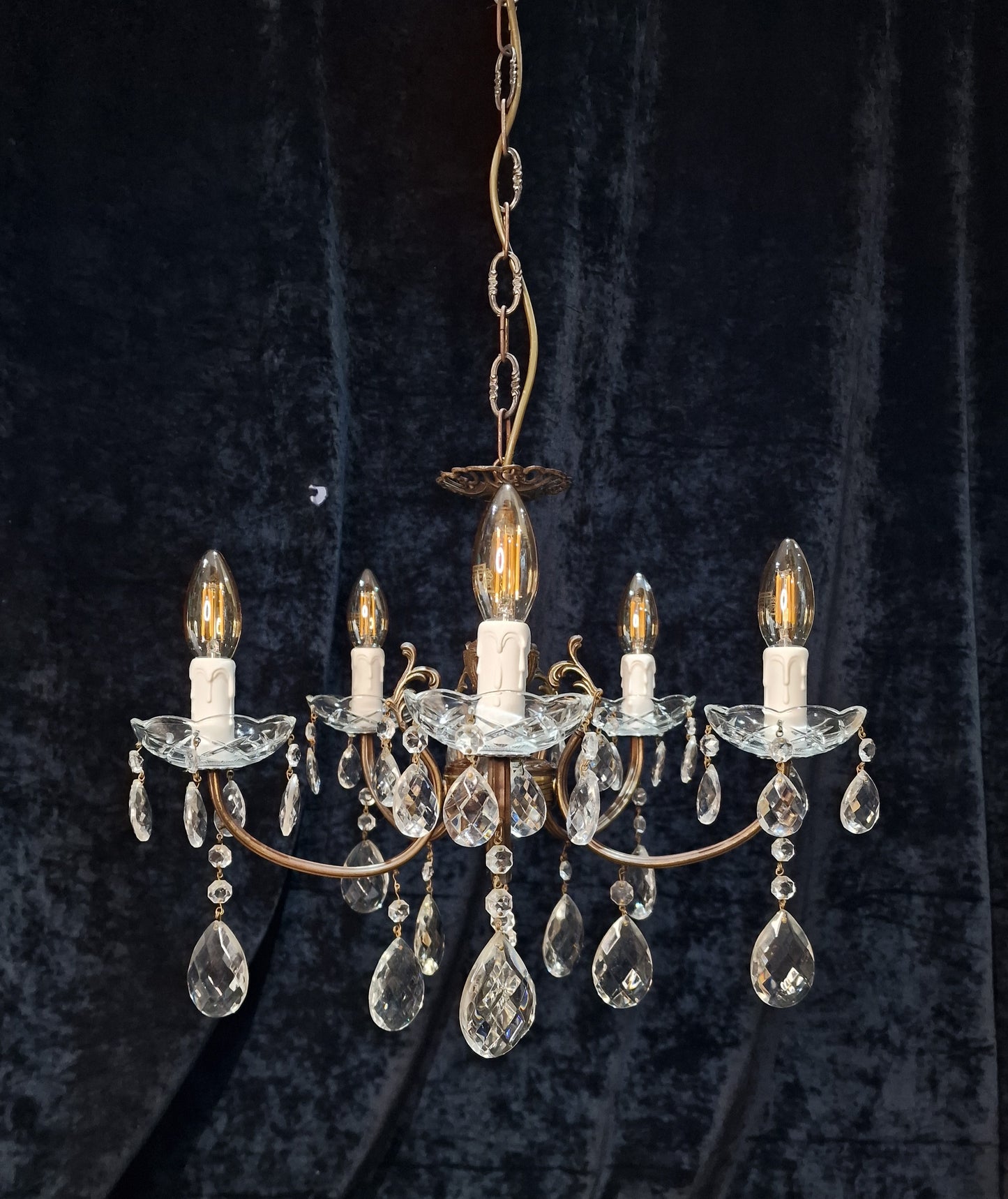 Lovely Elegant Vintage Italian 5 Arm Brass Crystal Chandelier Ceiling Light
