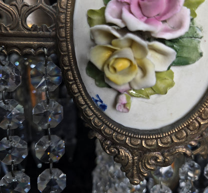 Beautiful Vintage Italian Capodimonte Flower Brass Crystal 4 Light Chandelier