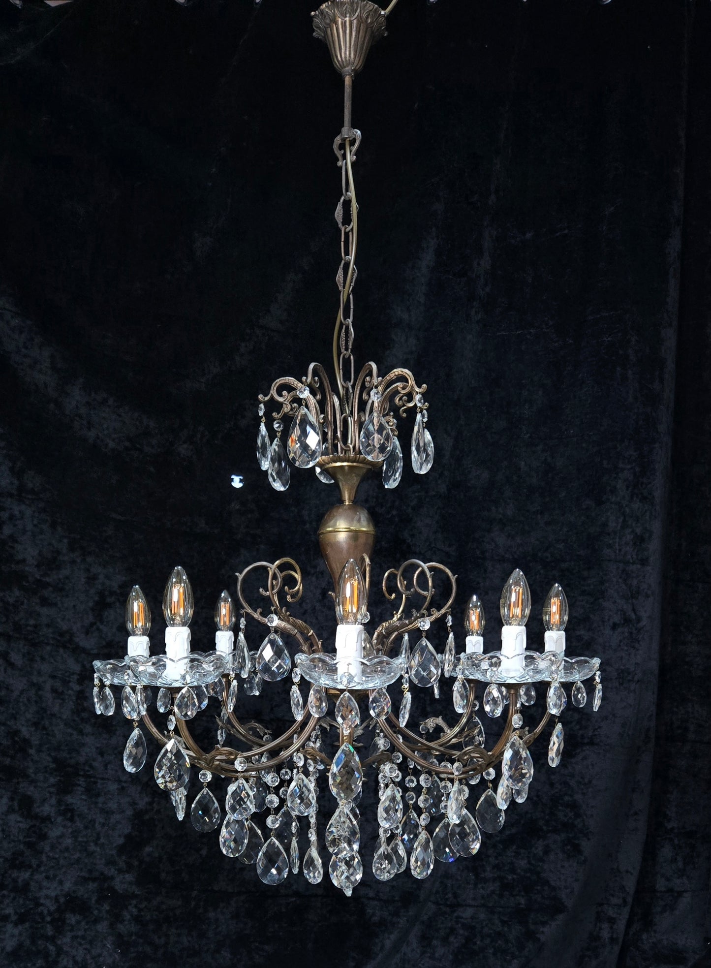 Fabulous Large Vintage Italian Heavy 8 Arm Leaf Crystal Chandelier Ceiling Light