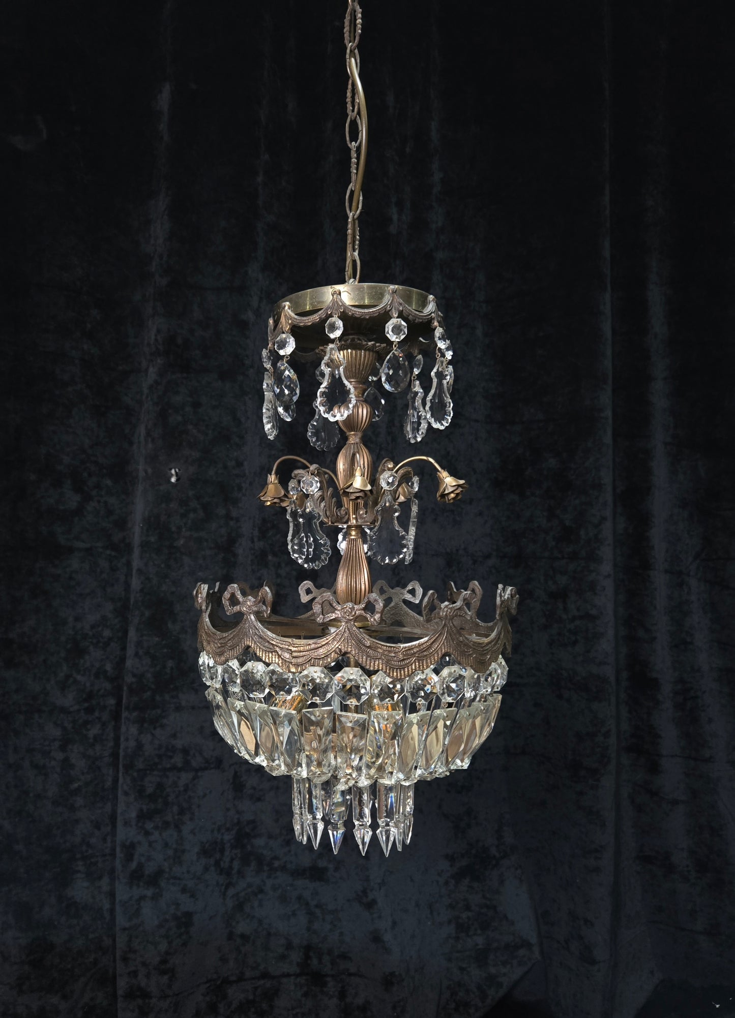 Beautiful Vintage Italian Brass 3 Light Crystal Bag Bows and Roses Chandelier