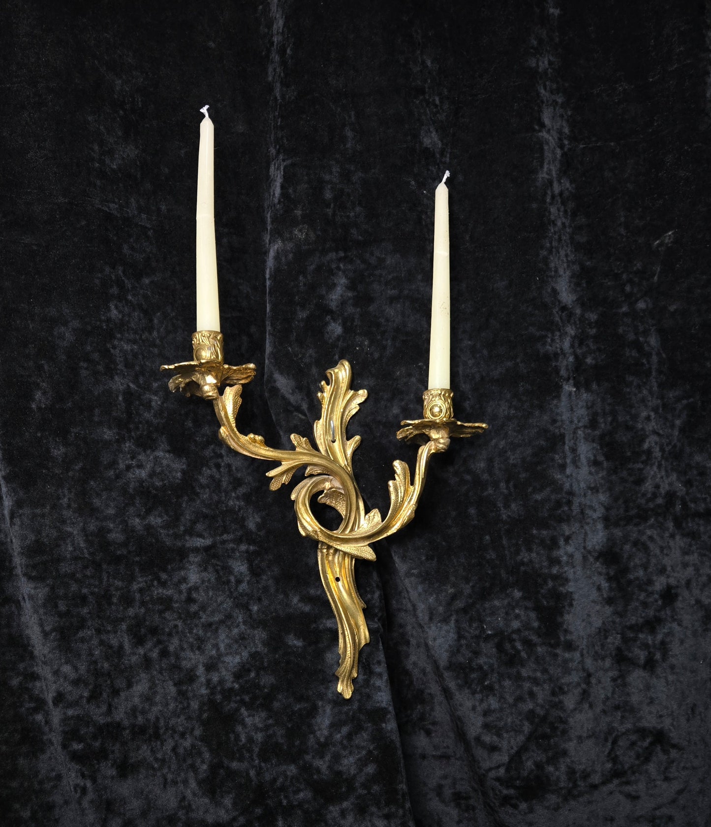 Beautiful Single Antique French Gilt Bronze Brass 2 Arm Leaf Candle Wall Light