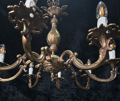 Beautiful Large Heavy Vintage Solid Brass 8 Arm Italian Chandelier Ceiling Light