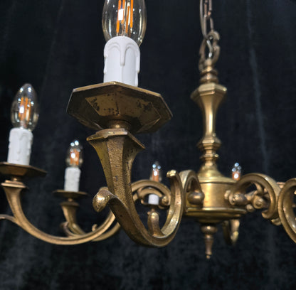 Traditional Heavy Vintage Dutch 8 Arm Brass Gothic Style Chandelier Light