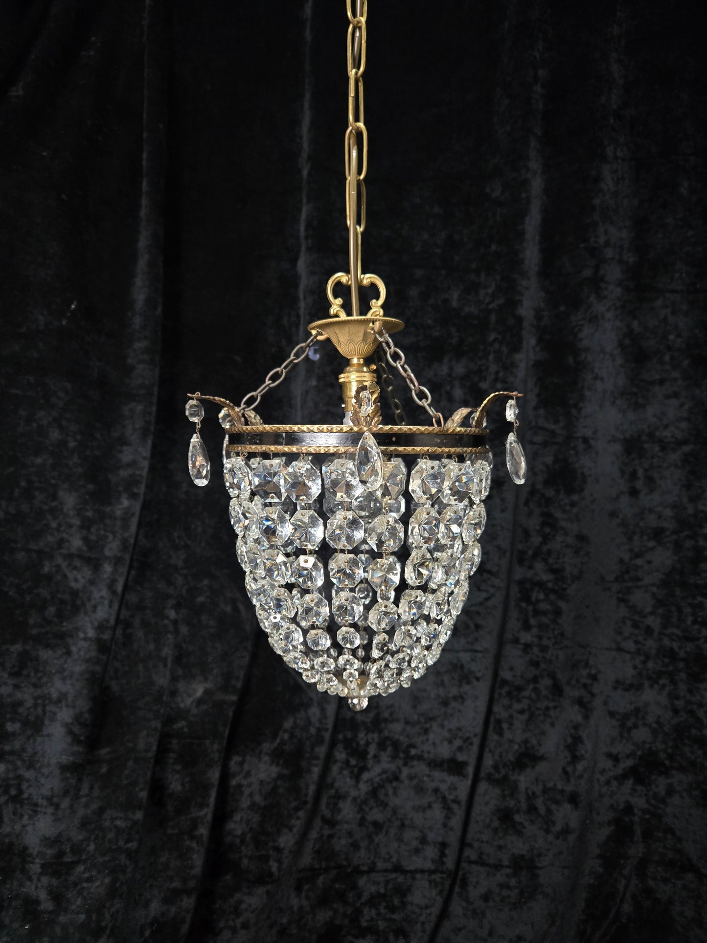 Stunning Antique French Empire Style Brass Crystal Leaf Chandelier Ceiling Light